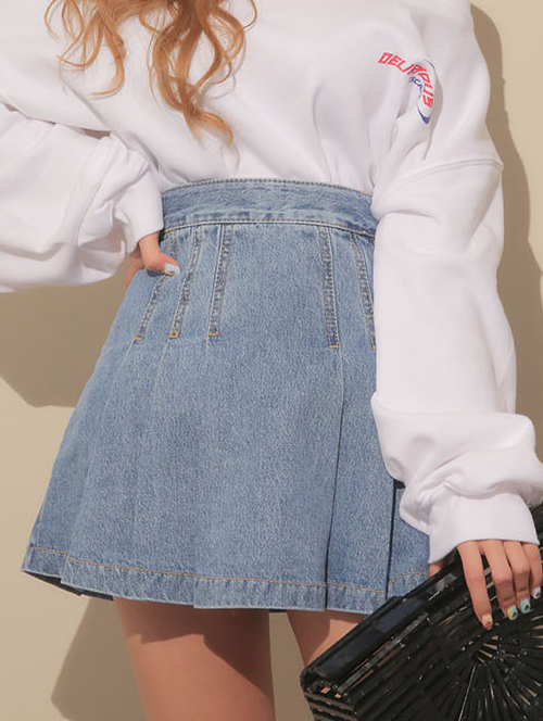 Pleated Denim Mini Skirt