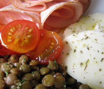 deliciosa receita de salada de lentilhas e molho