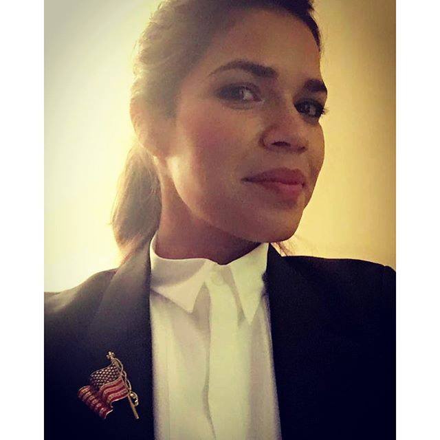 America Ferrera Profile Pics Dp Images