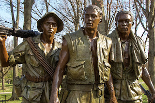 military veterans statue