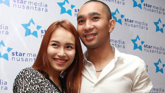 Ayu Ting-Ting dan Enji