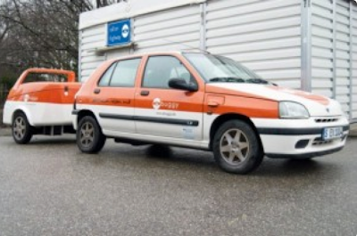 ebuggy, essentially a trailer with a rechargeable battery on a trailer.  Photo compliments of the greenoptimistic website