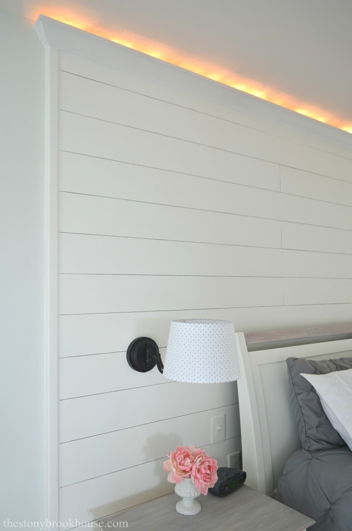 Shiplap Accent Wall w/lights Complete