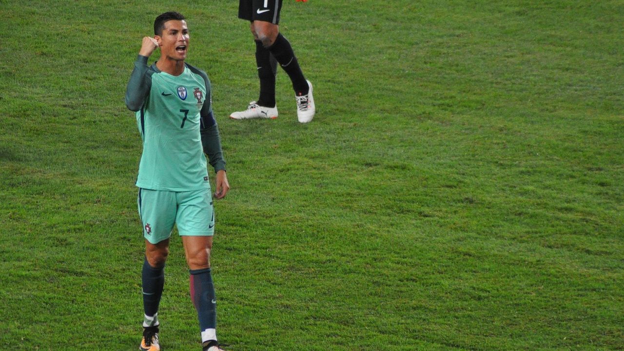 Cristiano Ronaldo Bergabung dengan Klub Arab Saudi