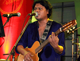 james rock singer bangla band