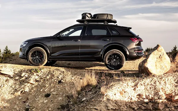 Novo Audi Q8 e-tron Dakar 2024