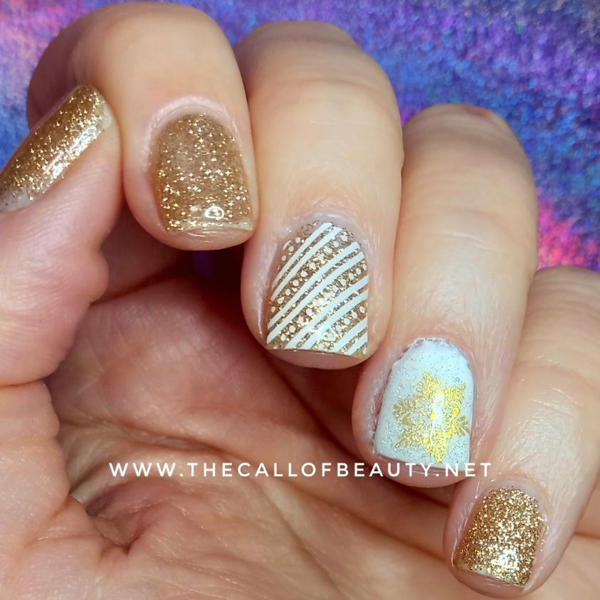 51+ Ombre Nails With Glitter: From Subtle To Stunning - TheFab20s | Gold  acrylic nails, Gold glitter nails, Black gold nails