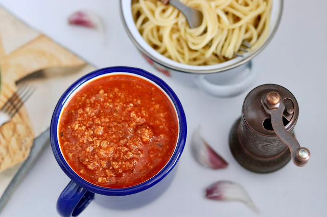 spaghetti po bolońsku