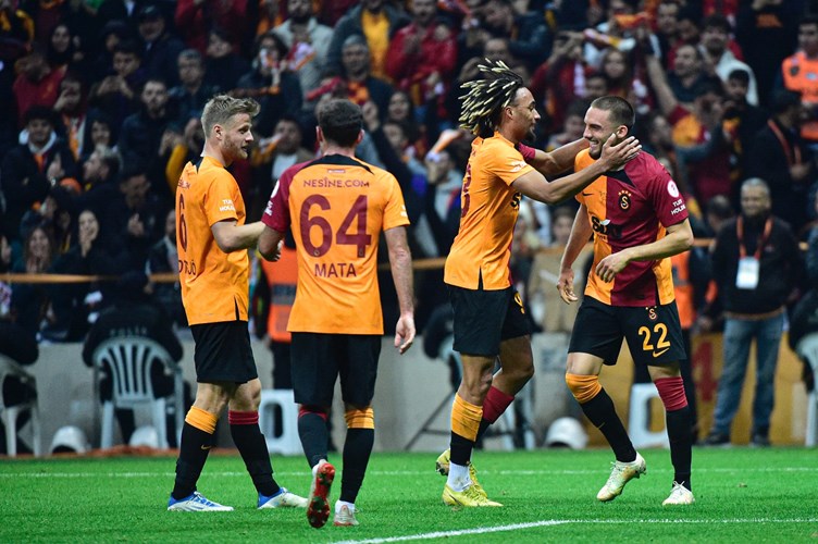 Galatasaray, Türkiye Kupası'nda bir üst turda! 