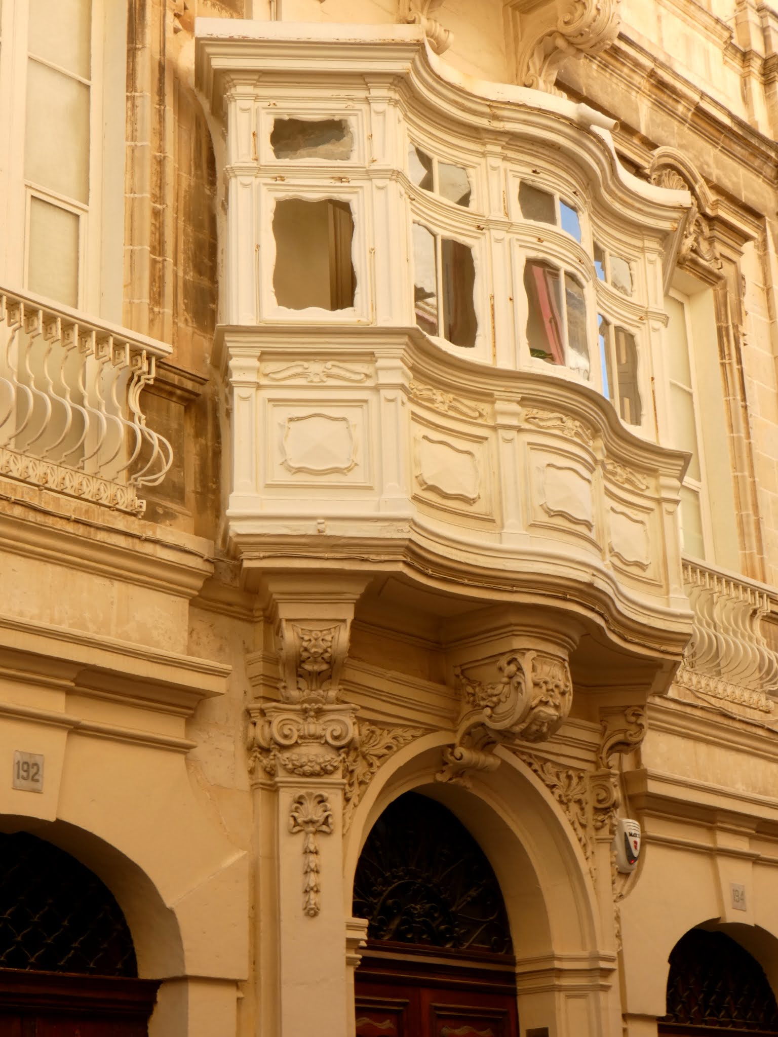 Sincerely Loree: Valletta,  Malta