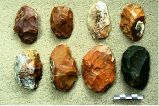 Amigdaloid stone tools