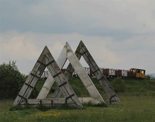 Scultpure by Kevin O'Dwyer Lough Boora