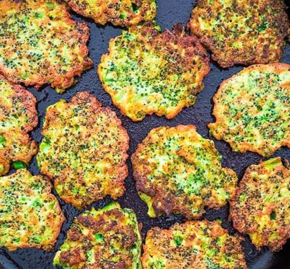 BASIC BROCCOLI FRITTERS #Vegetarian #Meals