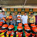 Detran Amazonas entrega 146 kits de segurança para mototaxistas no município de Tapauá