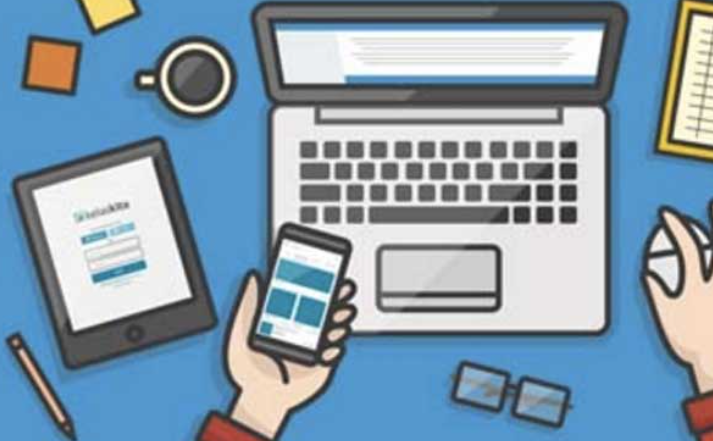 How to Ask for Help to Succeed in Online Learning