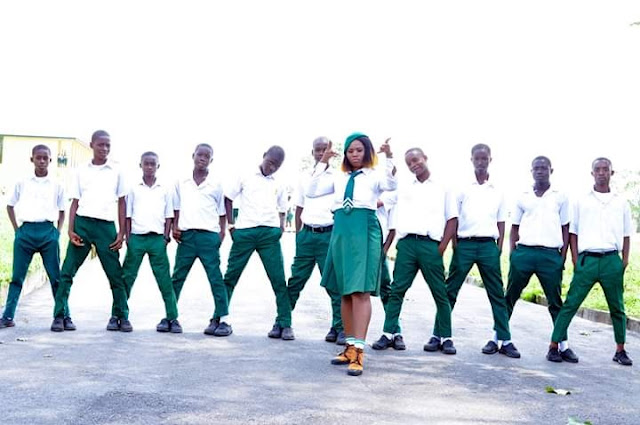 ‘I Don't Want To Leave Rivers State’: Corper Strikes A Pose With Her Students