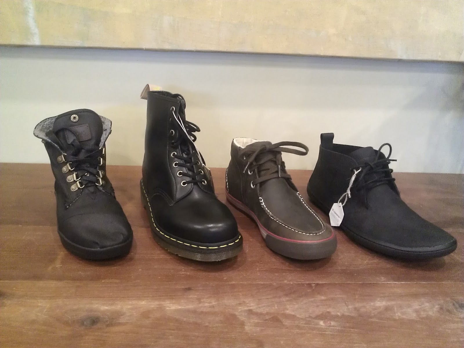Pie Footwear: January 2013