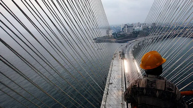 Image Attribute:  The Bandra–Worli Sea Link, officially called Rajiv Gandhi Sea Link, Mumbai, India