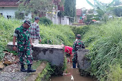 TNI Kodim Pekalongan Bantu Petani Perbaiki Saluran Irigasi