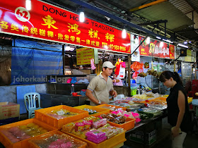 Dong-Hong-Traditional-Kueh-Sri-Tebrau-Hawker -Centre-东鸿糕粿.大马小贩中心