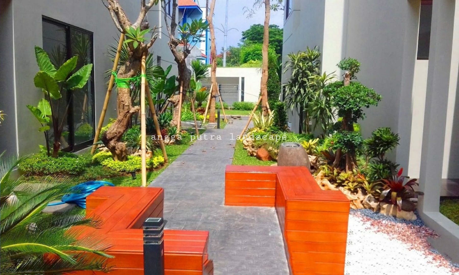 Tukang taman kediri - jasa pembuatan taman kediri