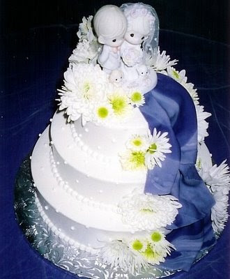 beautiful wedding cake