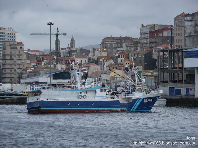 lomba mauri, espadero, puerto de vigo, pesquero