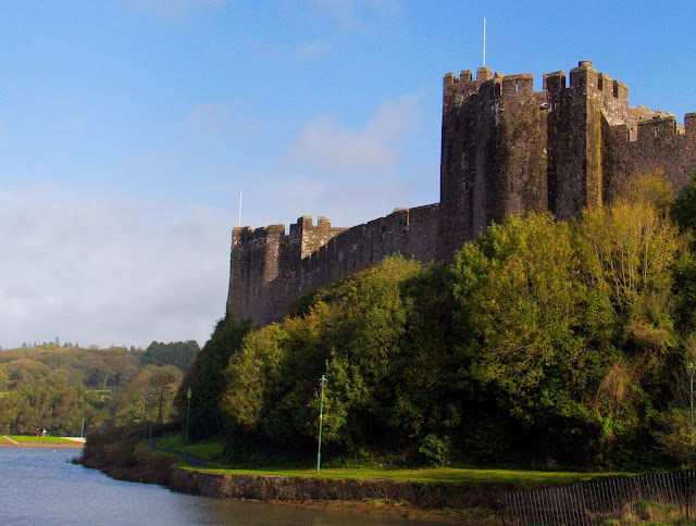 Pembroke, castle, expat, travel, Wales