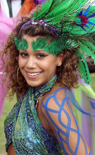 body paint girl sexy art full face of bird feathers