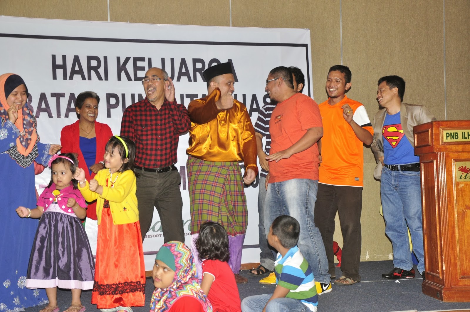 Hidup Mesti Berani: HARI KELUARGA JABATAN SAYA