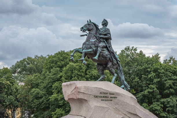 Cavaleiro de Bronze, uma estátua de Pedro, o Grande, em São Petersburgo, Rússia