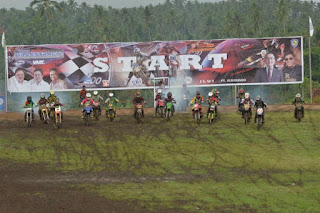  kali ini admin akan membahsa sedikit perihal adanya perubahan peraturan kelas balap Grass Kejurnas Motor Grasstrack Ditahun 2018 Akan Semakin Kompetitif