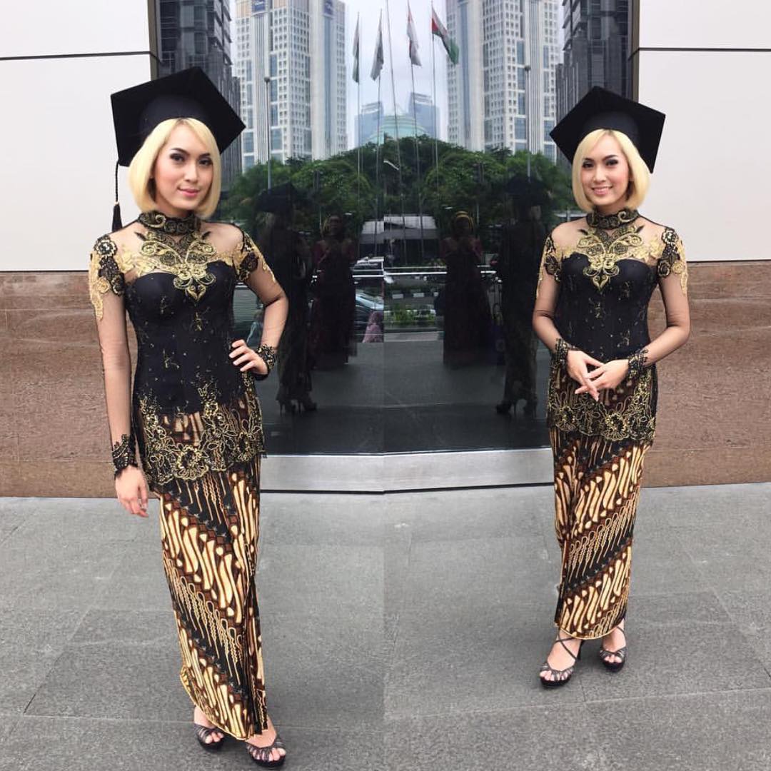 13+ Contoh Kebaya Modern Simple Elegan Terbaru Paling 