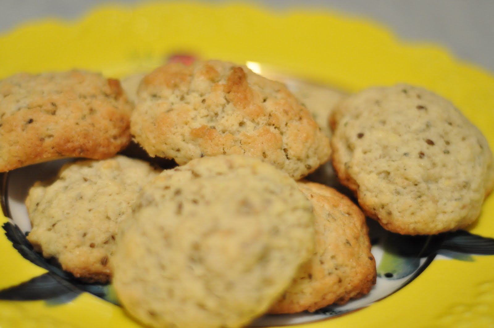 The Egyptian Kitchen: Dessert: Anise cookies