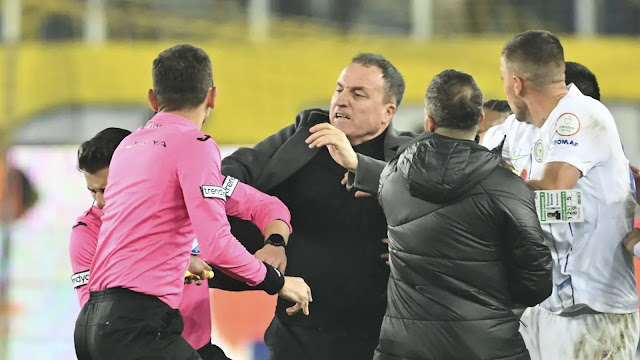 Turkish club president given permanent ban for punching referee