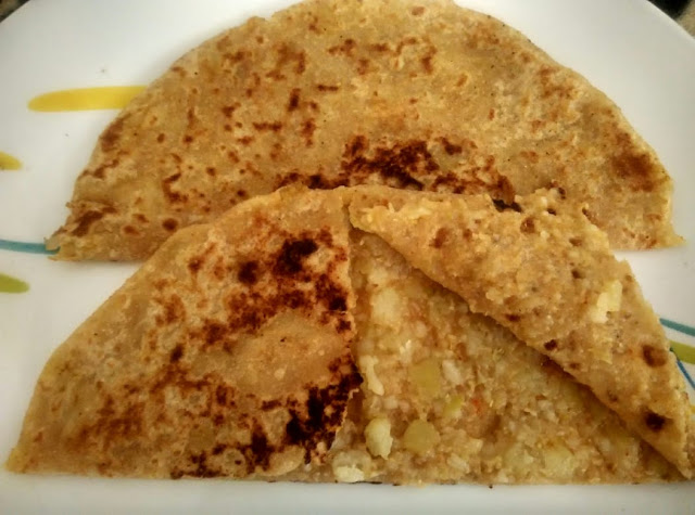 Aloo Paneer Ka Paratha