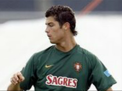 Cristiano Ronaldo-Ronaldo-CR7-Manchester United-Portugal-Transfer to Real Madrid-Photo Gallery 4