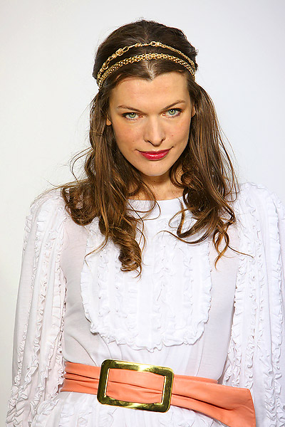 milla jovovich hairstyles