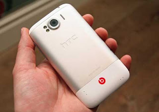 Review HTC Sensation XL- power smartphone for entertainment