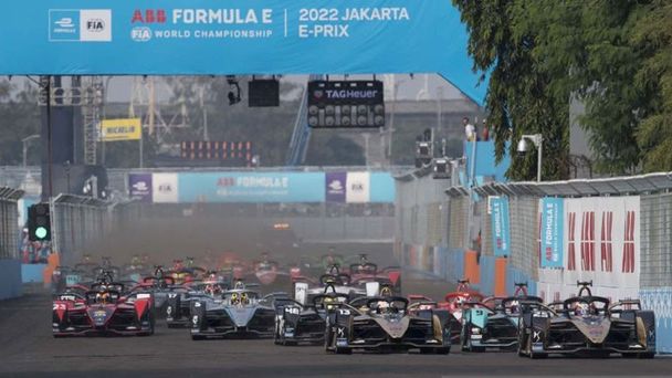 Commitment Fee Formula E Ternyata Kurang Rp90,7 Miliar, Pj Gubernur DKI yang akan Gantikan Anies Diminta Tak Lanjutkan Balapan Tahun Depan Commitment Fee Formula E Ternyata Kurang Rp90,7 Miliar, Pj Gubernur DKI yang akan Gantikan Anies Diminta Tak Lanjutkan Balapan Tahun Depan