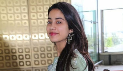 jhanvi kapoor in lehenga, jhanvi kapoor dressing style, jhanvi kapoor dress malfunction, jhanvi kapoor fashion, indian wedding guest outfit ideas, jhanvi kapoor dhadak, jhanvi kapoor in indian wear, jhanvi kapoor indian dresses, best jhanvi looks, जाह्नवी कपूर की एथनिक ड्रैस, jhanvi kapoor wedding designs, jhanvi kapoor hot scene, jhanvi kapoor videos, jhanvi kapoor in sarees, jhanvi kapoor net worth, jhanvi kapoor in dhadak