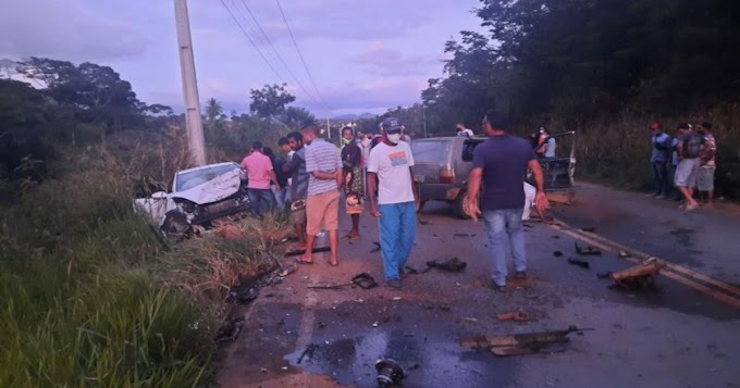 IGUAÍ: Quatro pessoas ficam feridas em acidente na BA-262 na tarde dessa última segunda-feira. 