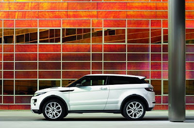 2011-Range-Rover-Evoque-AR8-City-Roader-Side-Angle-Picture