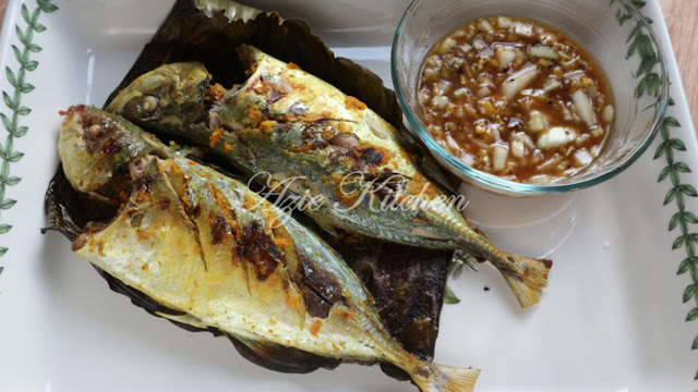 Ikan Selar Bakar Dan Air Asam