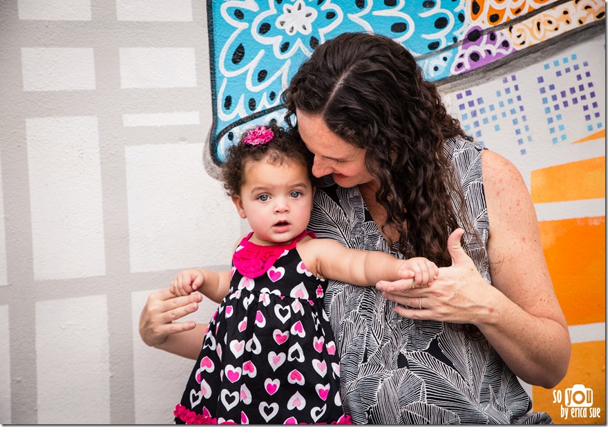 wynwood-walls-miami-family-photo-session-maternity-1311