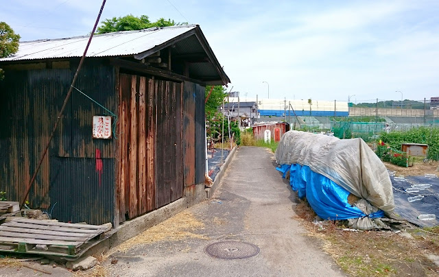 薄田隼人正兼相の墓(羽曳野市)