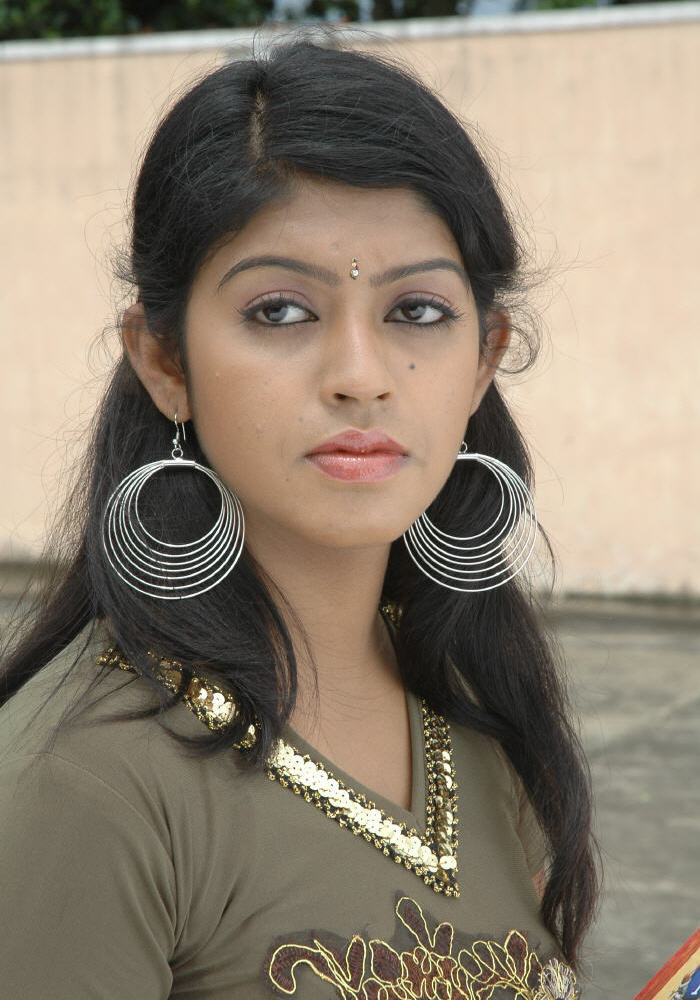 hot south masala actress pratishta hot pics