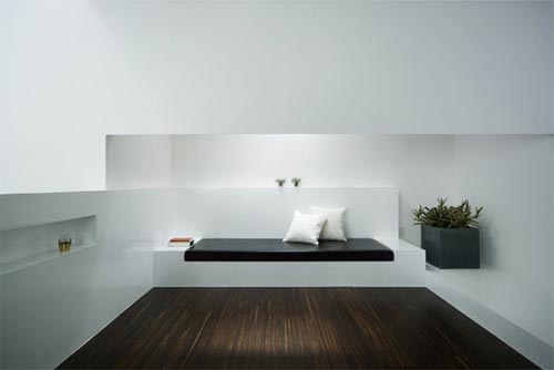 Japanese minimalism simple flair