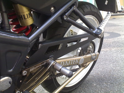 Kawasaki Ninja 250 R rear+suspension+and+wheel