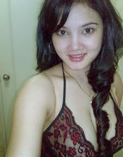 FANTASI SEX TANTE AMOY